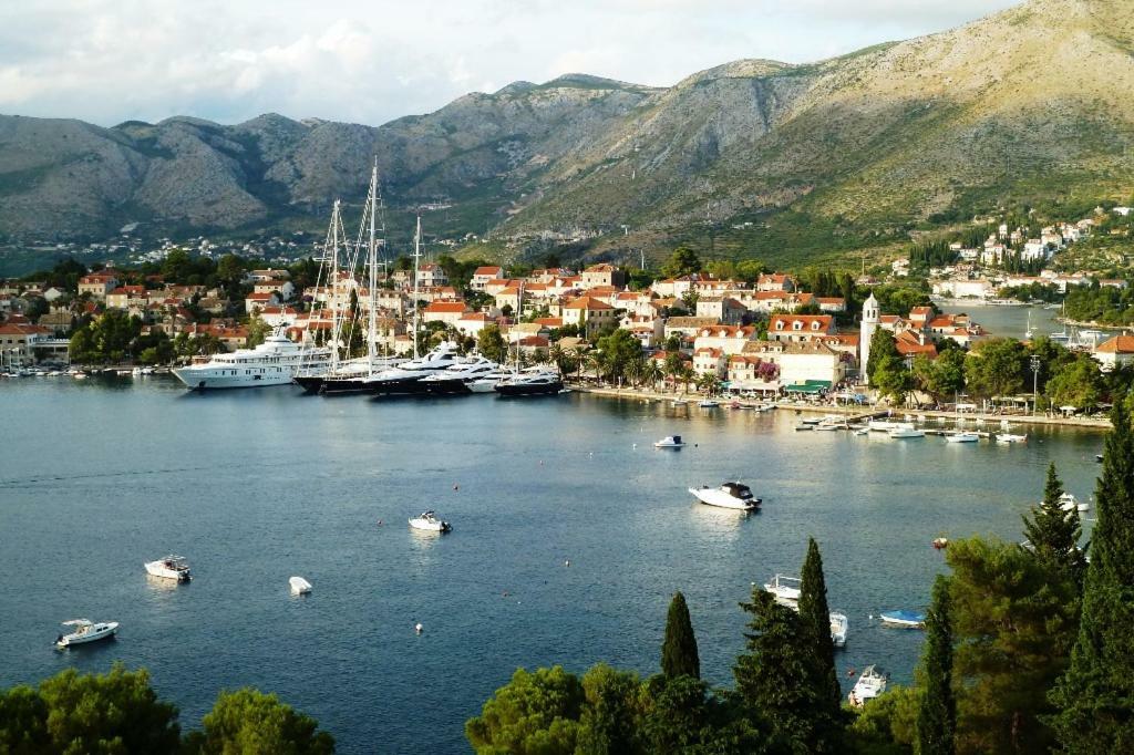Nice Apartment & Room In Cavtat Extérieur photo