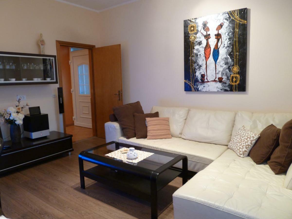 Nice Apartment & Room In Cavtat Extérieur photo