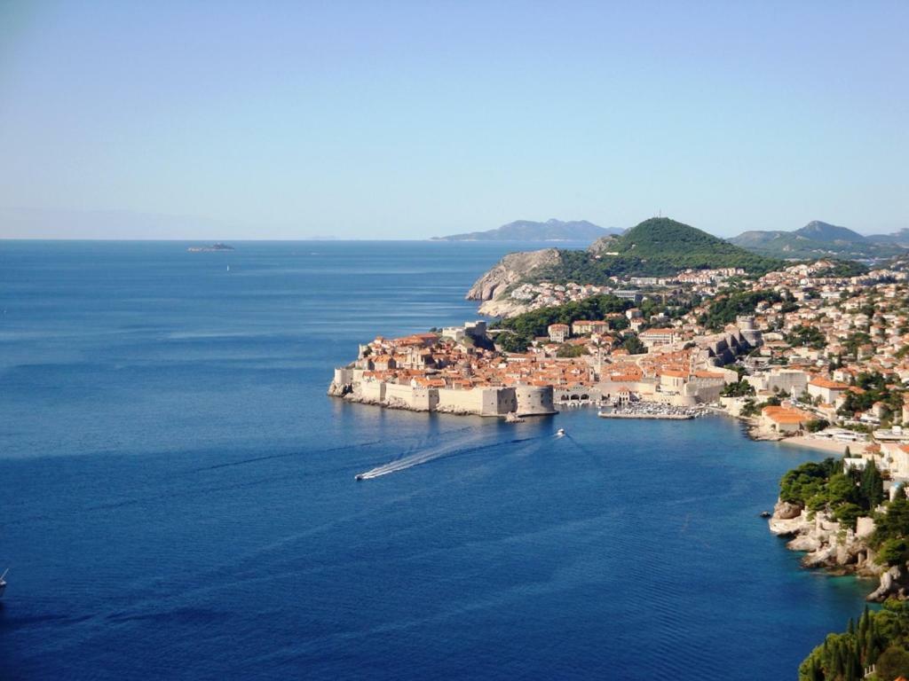 Nice Apartment & Room In Cavtat Extérieur photo